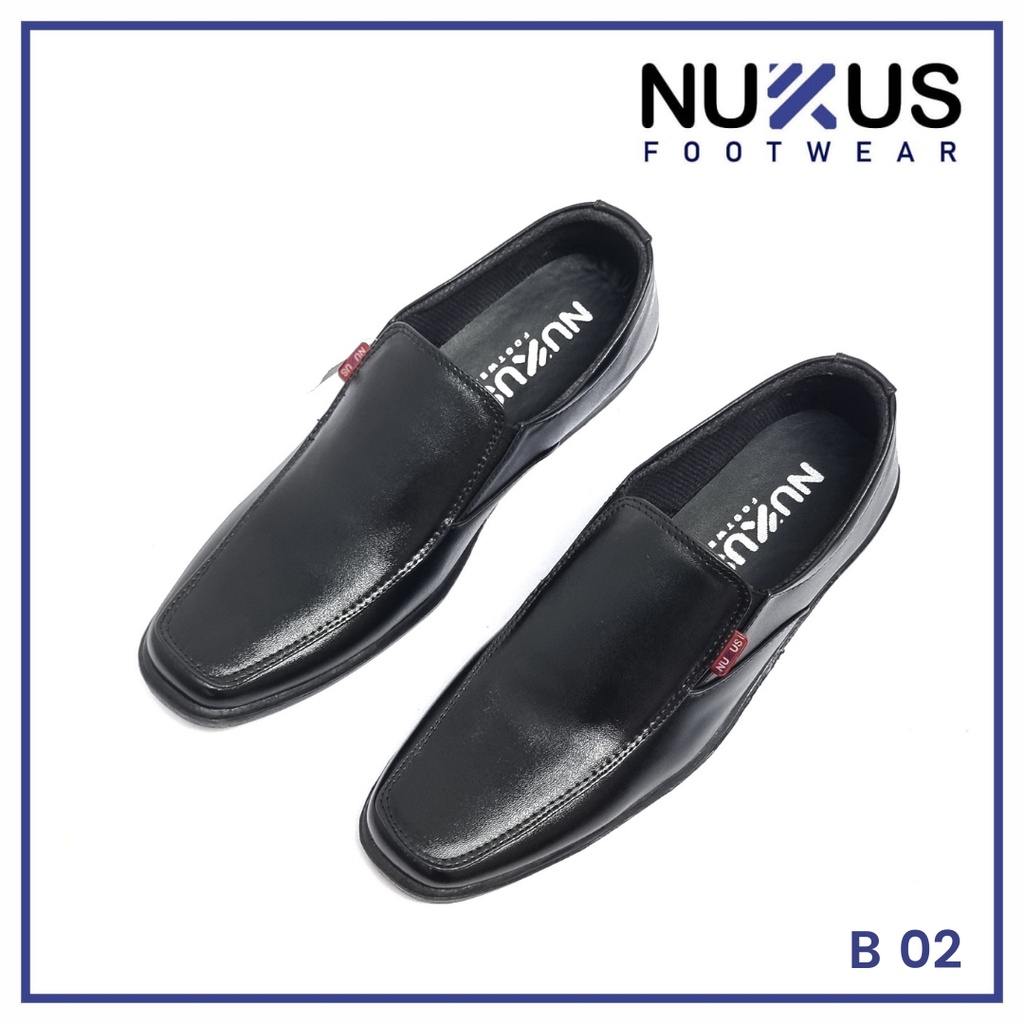 Nukus Sepatu Pantofel Pria Hitam dan Putih - B02 M GB