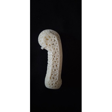 deder keris bahan tulang ukir 3D