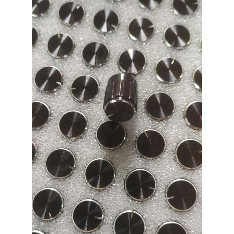 Knop Potensio Alumunium Hitam 14mm