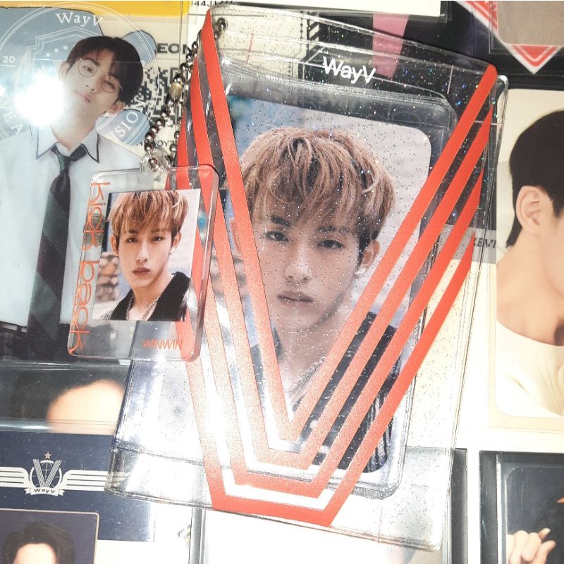 PC WINWIN KICK BACK HOLDER KEYRING