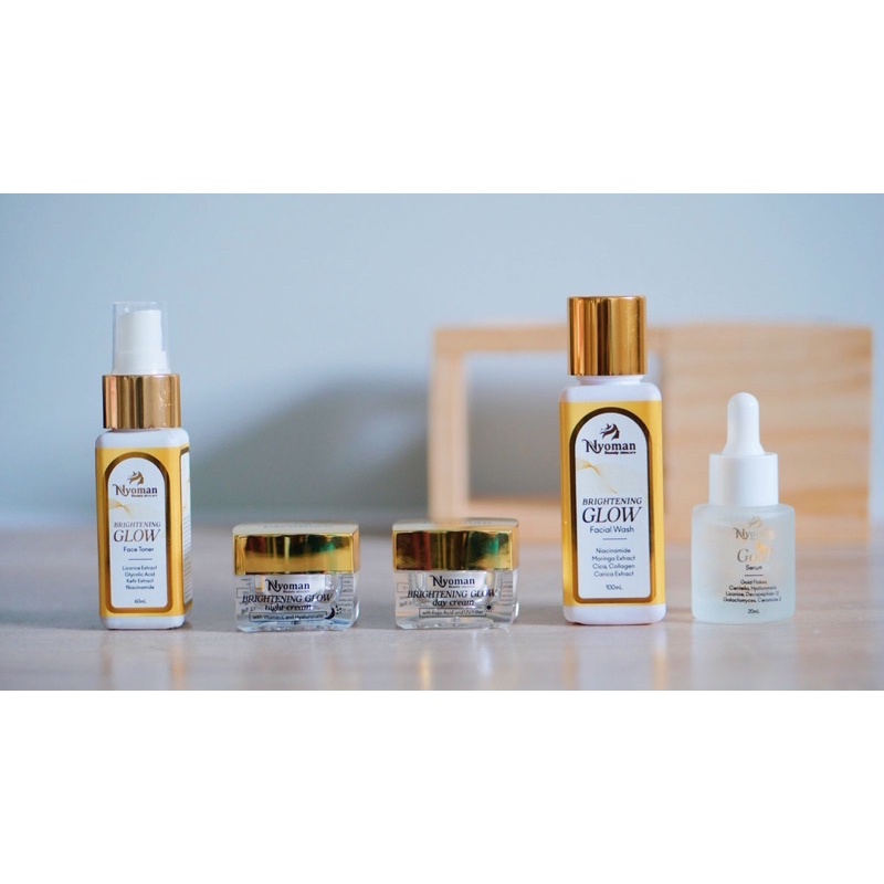 PAKET GLOWING GOLD SERIES NYOMAN SKINCARE