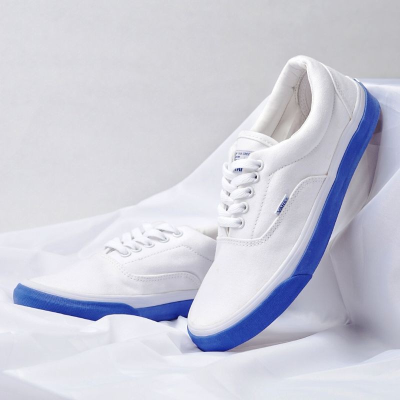 vans white blue