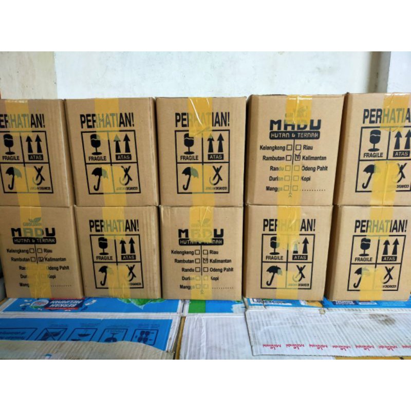 

PAKET 10 BOTOL MADU KLM KALIMANTAN GHOLIBAN 1 KG