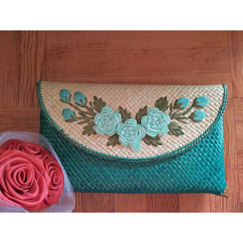 

Clutch Amplop Bunga Sulam Toska