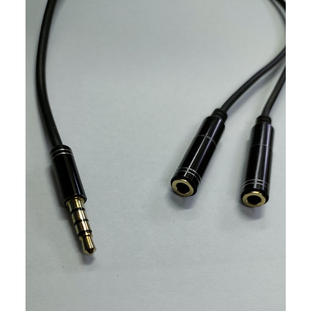 Kabel Audio Aux Splitter 2 male 3.5 to 1 female 3.5 spliter