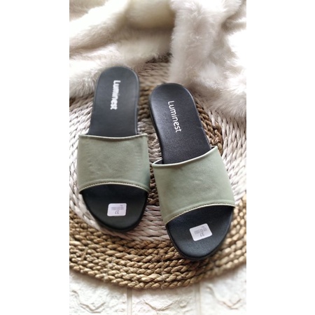 sandal wanita/slop terbaru/flat nevada/kekinian L.M