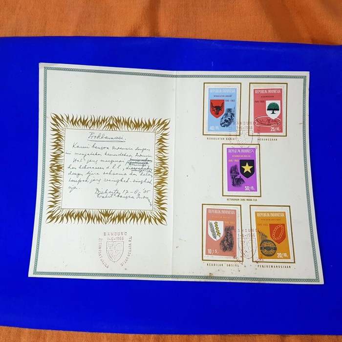 

Terbatas Perangko/Prangko Indonesia 1965. Seri Pancasila, Dgn Teks Proklamasi Murah