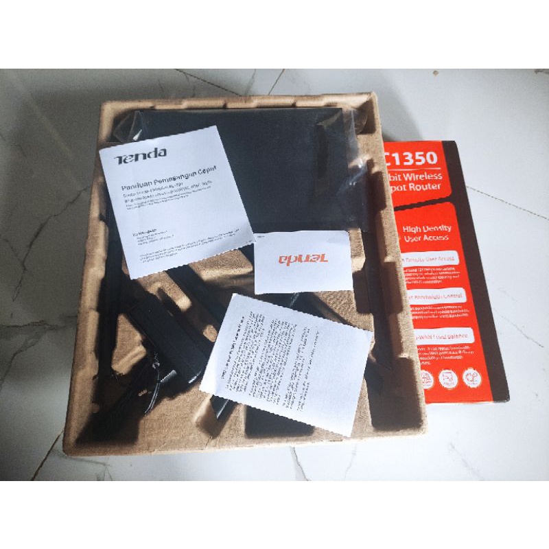 Tenda W20E - AC1350 Gigabit Wireless Load Balance Router