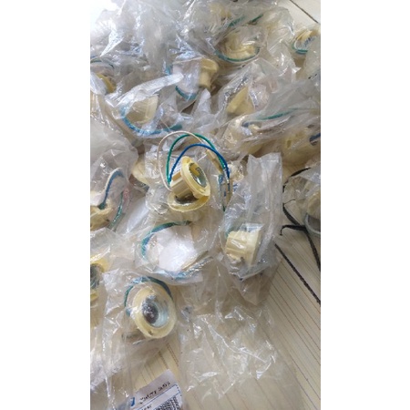 Soket Fiting lampu Depan Cb100 Cb125 Gl100 Glpro win