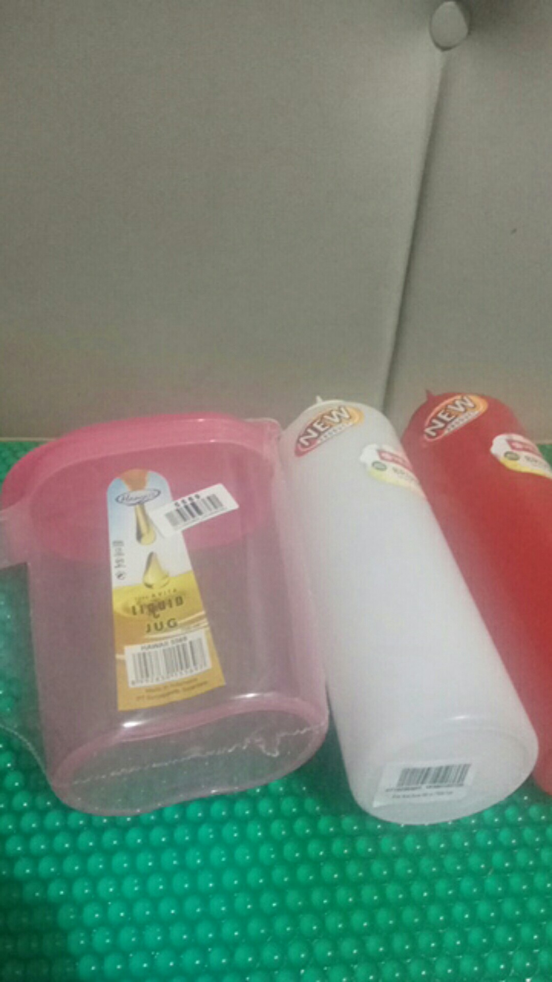 Hawaii Avita Wadah Minuman Atau Minyak / Eskan Drink Container 700 Ml