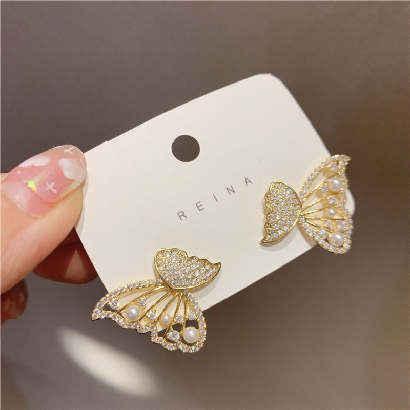 Anting Tusuk Gantung Bahan Sterling Silver 925 Desain Kupu-Kupu + Mutiara Gaya Korea Untuk Wanita Butterfly