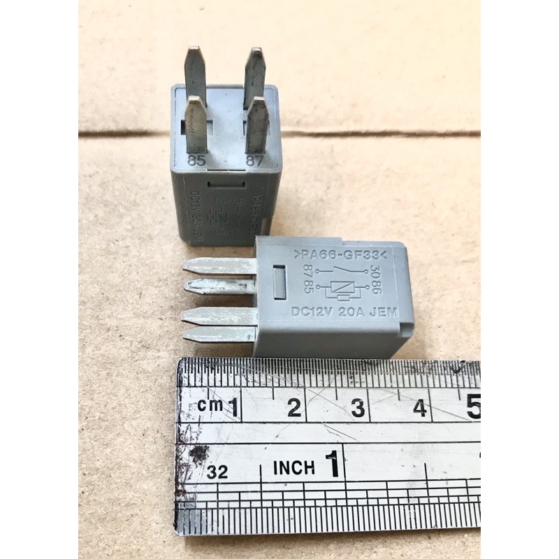 Relay Sekring Lampu mobil Chevrolet kaki 4