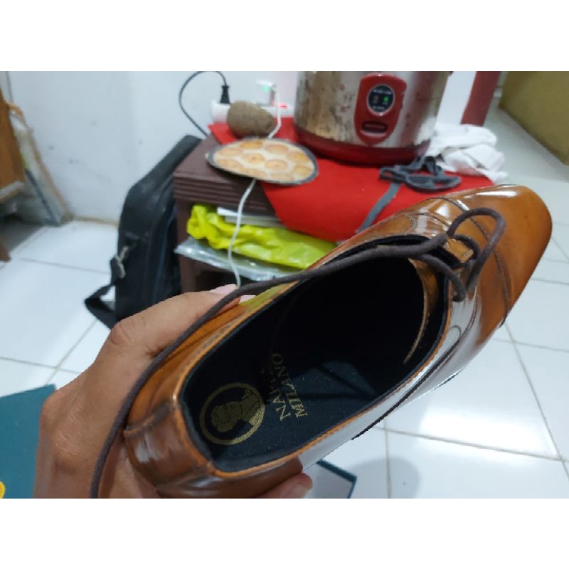 Sepatu Kulit Napa Milano Asli