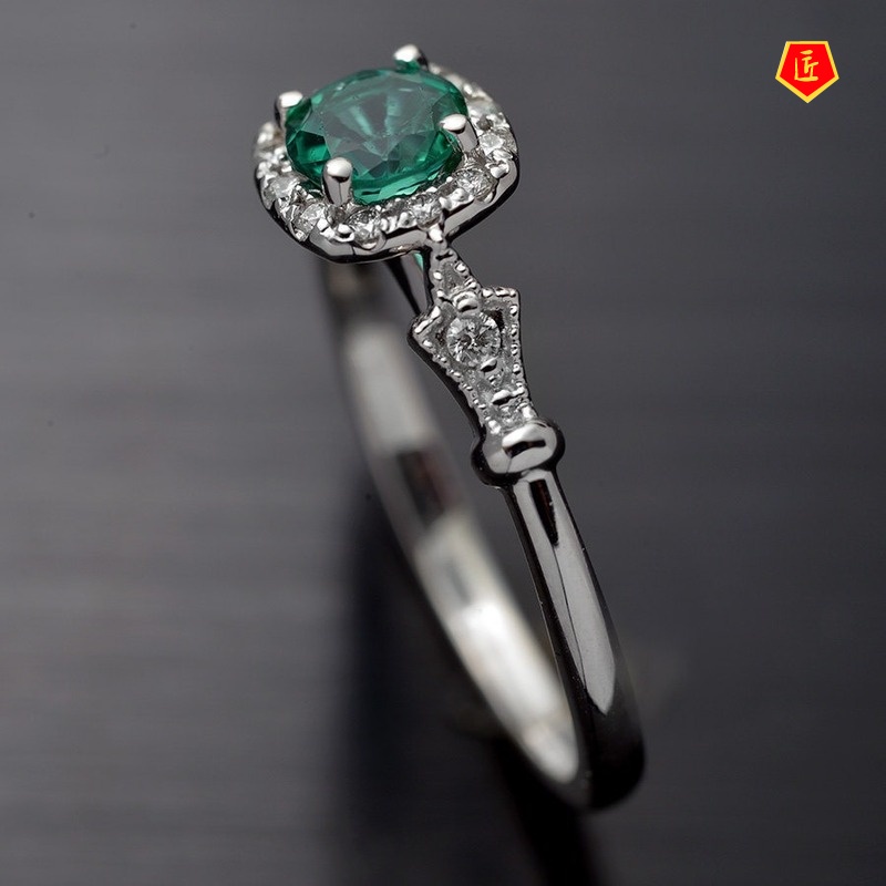 [Ready Stock]Inlaid Green Gemstone Ring Female Fashion Elegant Personality