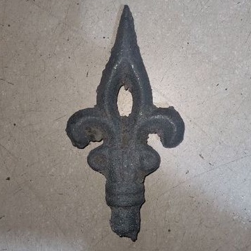 Ornamen Pagar Besi Tombak Cor Keraton