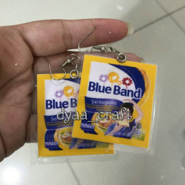 Anting Blueband Sachet