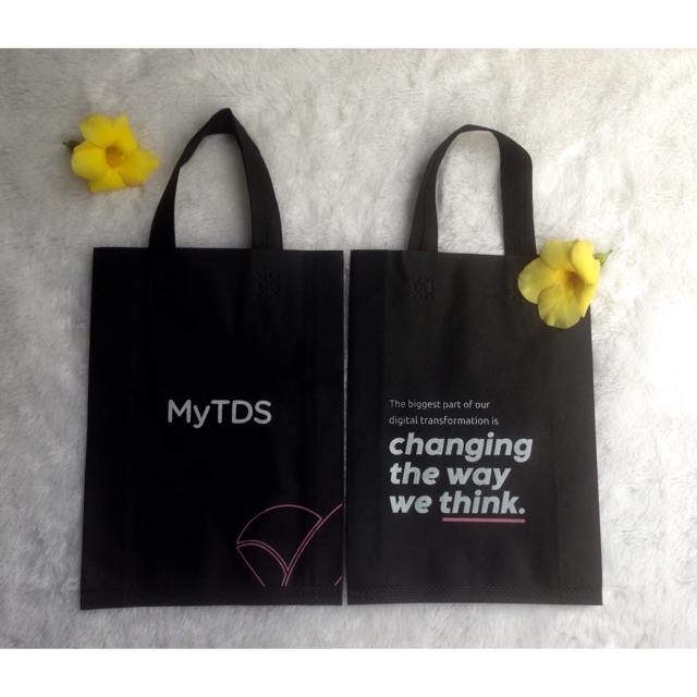 

Goodiebag + 2 sablon 2 sisi | Custom Design | Perusahaan