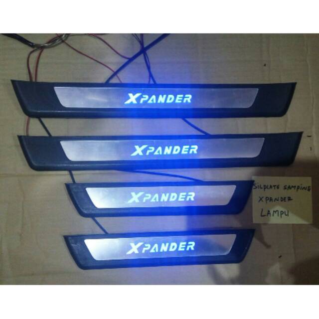 shilplate samping mitsubishi xpander