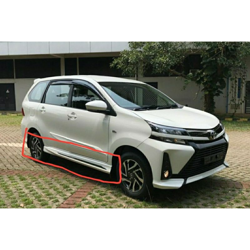 Toyota Avanza Veloz 2016 Merah: Ikon Mobilitas Keluarga yang Tetap Relevan