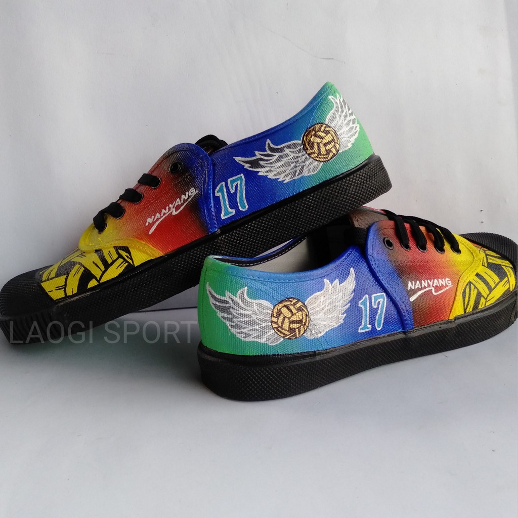 Sepatu takraw nanyang motif pancasona multiwarna hitam