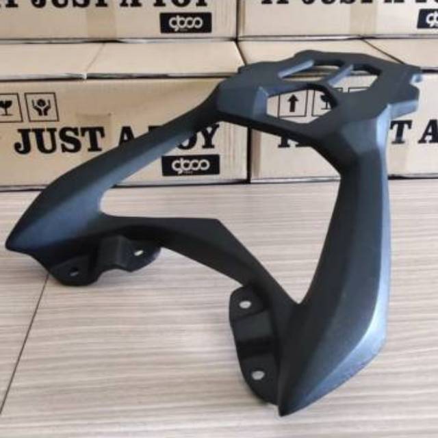 Breket box yamaha new nmax 2020