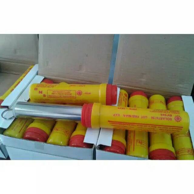 

Flare acara Tahun baru semarang