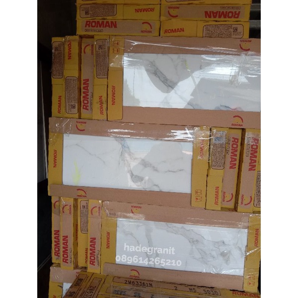 keramik dinding kamar mandi 30x60 dselbi carara