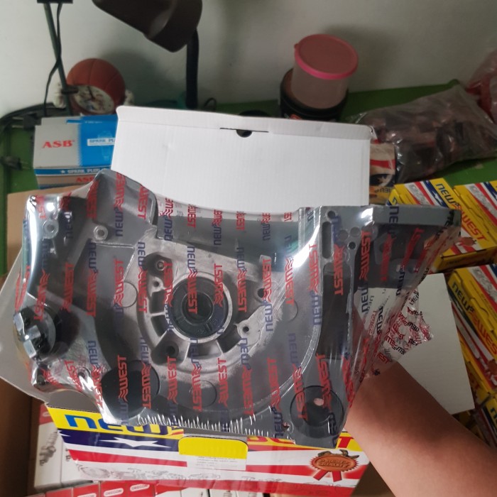 crankcase body senso NEW WEST 568 588 598NEW WEST ASLI ORIGINAL