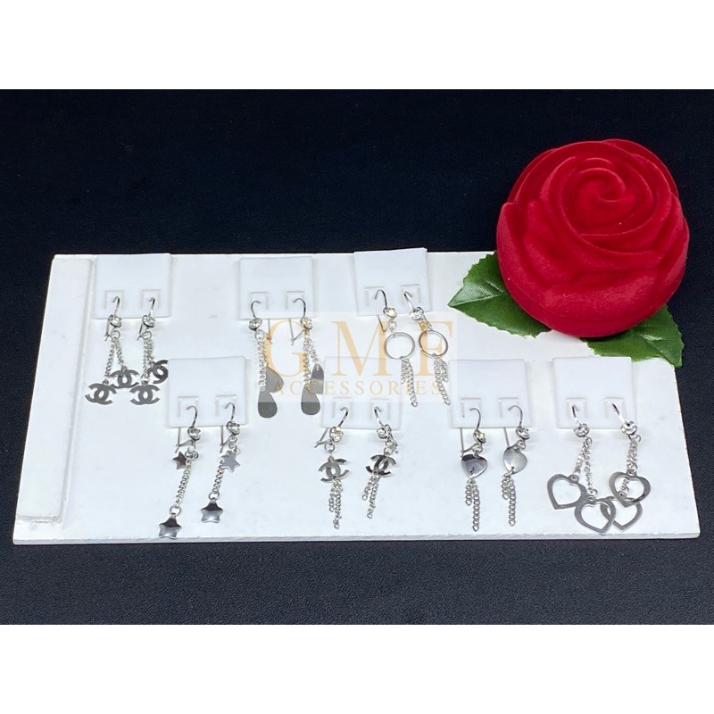 Anting Monel Permata Bentuk Bulat Ada Bandulnya Gambar Boneka Banyak Macam Anting Anak-Anak Dewasa Anti Karat Stainless Steel