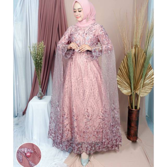 SORAYA GAMIS
