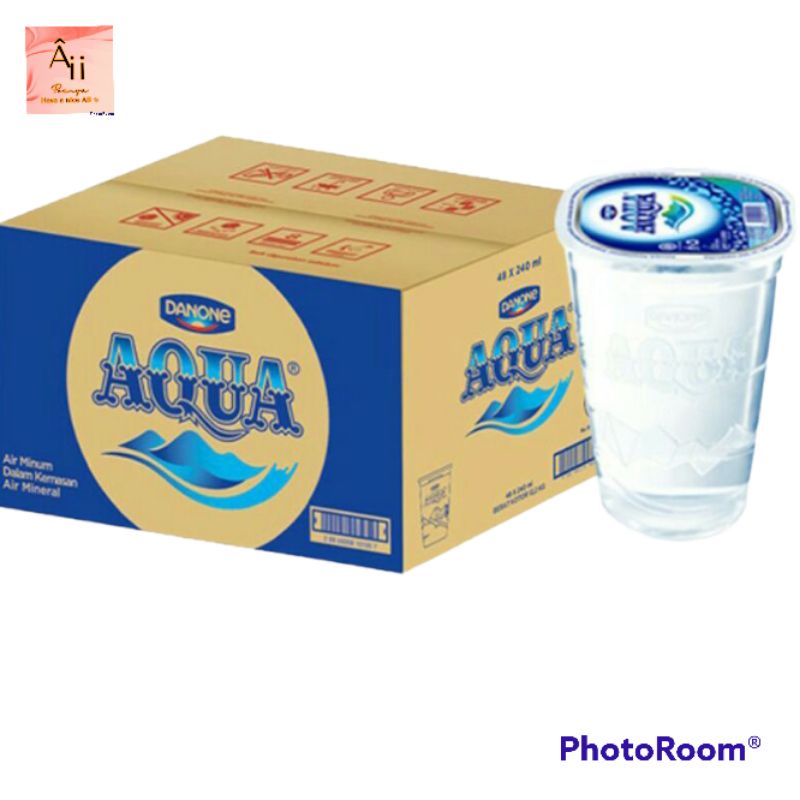 

1karton Aqua gelas isi ±48gelas netto 240ml air mineral dalam kemasan gelas