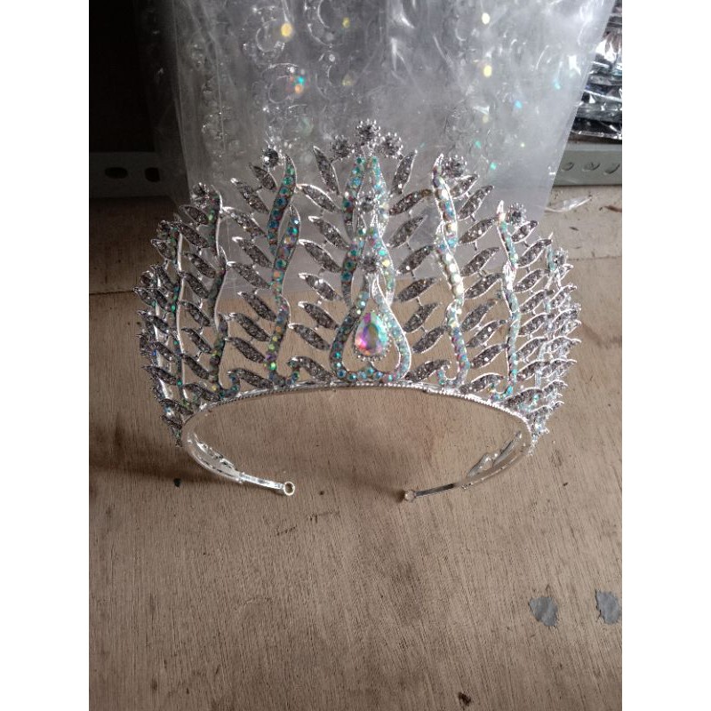 mahkota weding besar