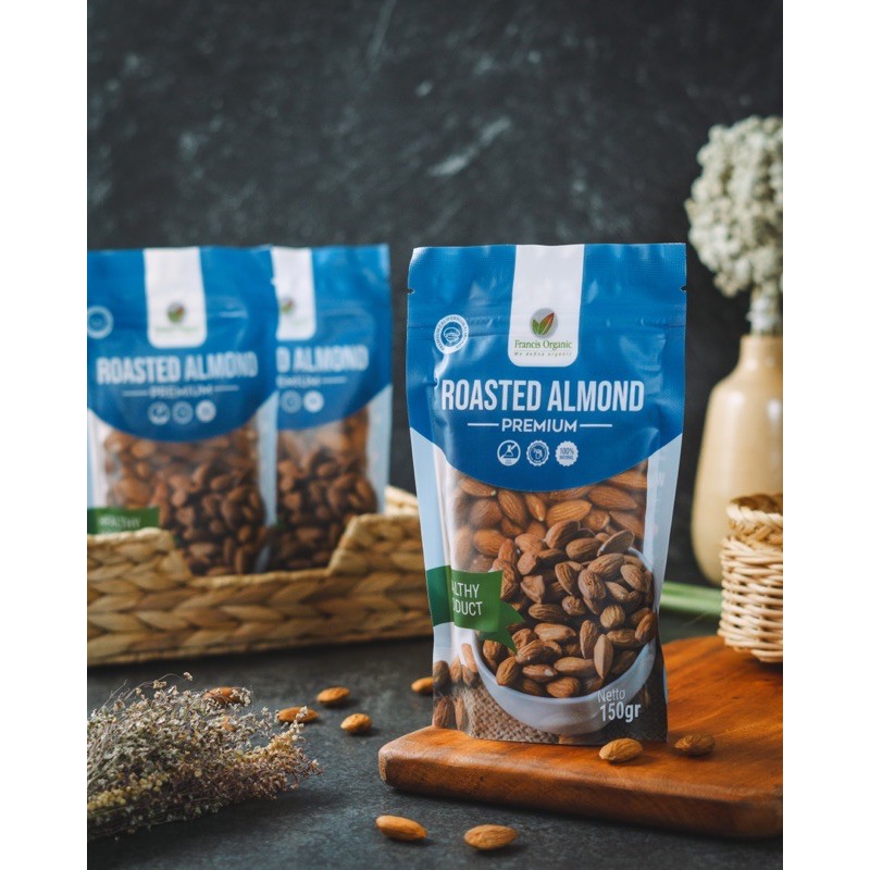 

Roasted Almond / Crunchy Almond - Pocket Size by Francis