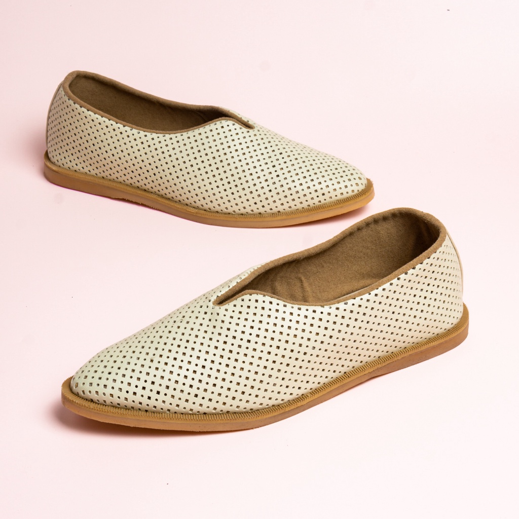 Sepatu Flat Wanita Loafers / Sepatu Tertutup Loafers / Sepatu Kulit Sintetis Tinochi Jeany