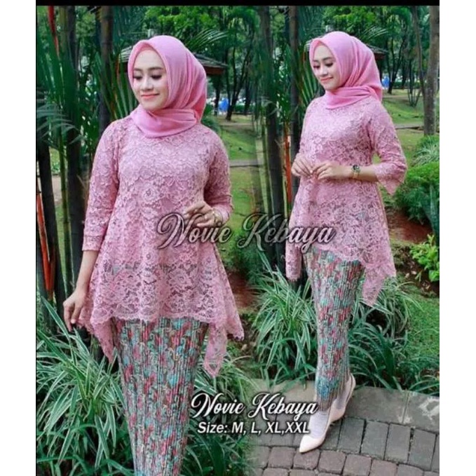 KEBAYA BRUKAT / BAJU KEBAYA / KEBAYA MODERN/ KEBAYA HITAM / BROKAT HITAM-SET DUSTY