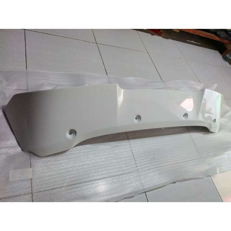 SPOILER  TOYOTA YARIS 2014