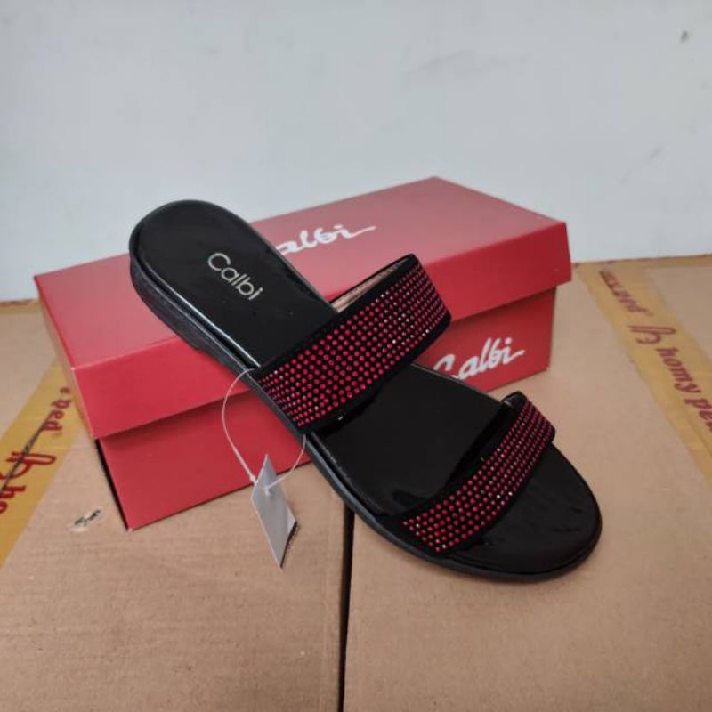 Calbi sandal wanita merek calbi kax.1451 ukuran 36-40.100 di jamin ori.