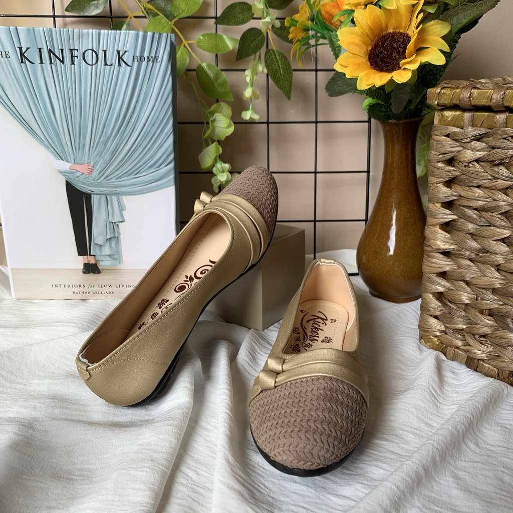 sepatu RAJUT SHAQUILA 1 ballet flat shoes cewek termurah terlaris SLIP ON WANITA TERBARU KEKINIAN FLATSHOES KOREAN STYLE SEPATU CEWEK SLIPON FLAT SHOES CASUAL SANTAI  RAMADHAN SALE FLATSHOES  Sepatu Wanita Flatshoes Balet Kain Nyaman Empuk