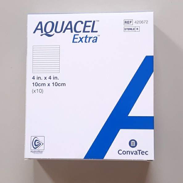 AquaCel Extra Convatec 10 x 10 cm / Hydrofiber Dressing 10x10 cm