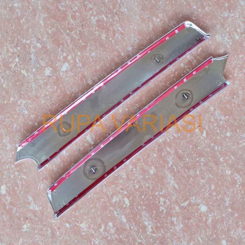 list lis grill grille tengah mobil suzuki apv arena chrome crome tempel