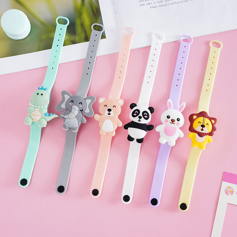 Gelang Anti Nyamuk Portable Motif Kartun Lucu Untuk Anak Gelang Anti Nyamuk Portable Motif Kartun Lucu Untuk Anak