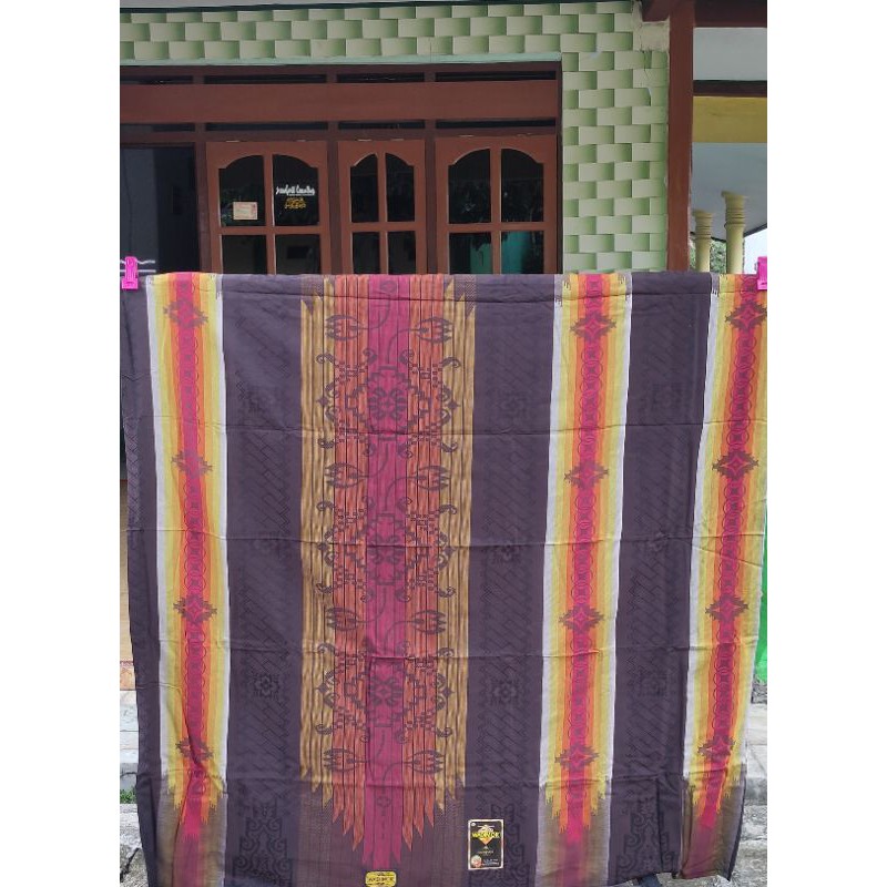 SARUNG WADIMOR TENUN SONGKET JAGUARD SINGGASANA