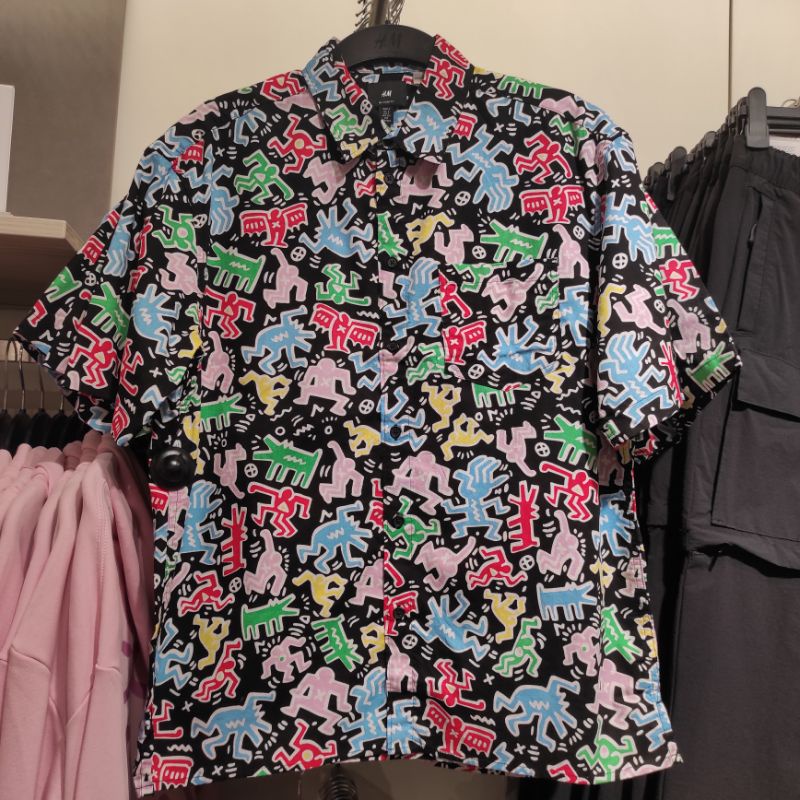 Kemeja pria Keith Haring x H&M Original Store
