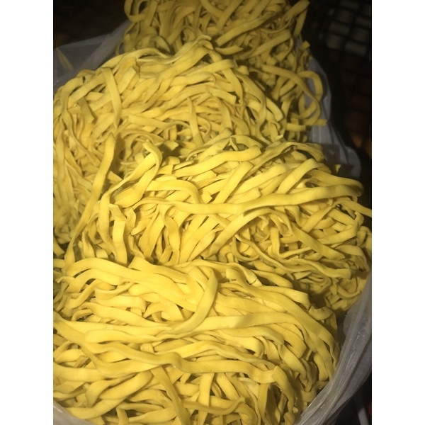 

Mie Kuning/ Mie Padang pipih 500 gr