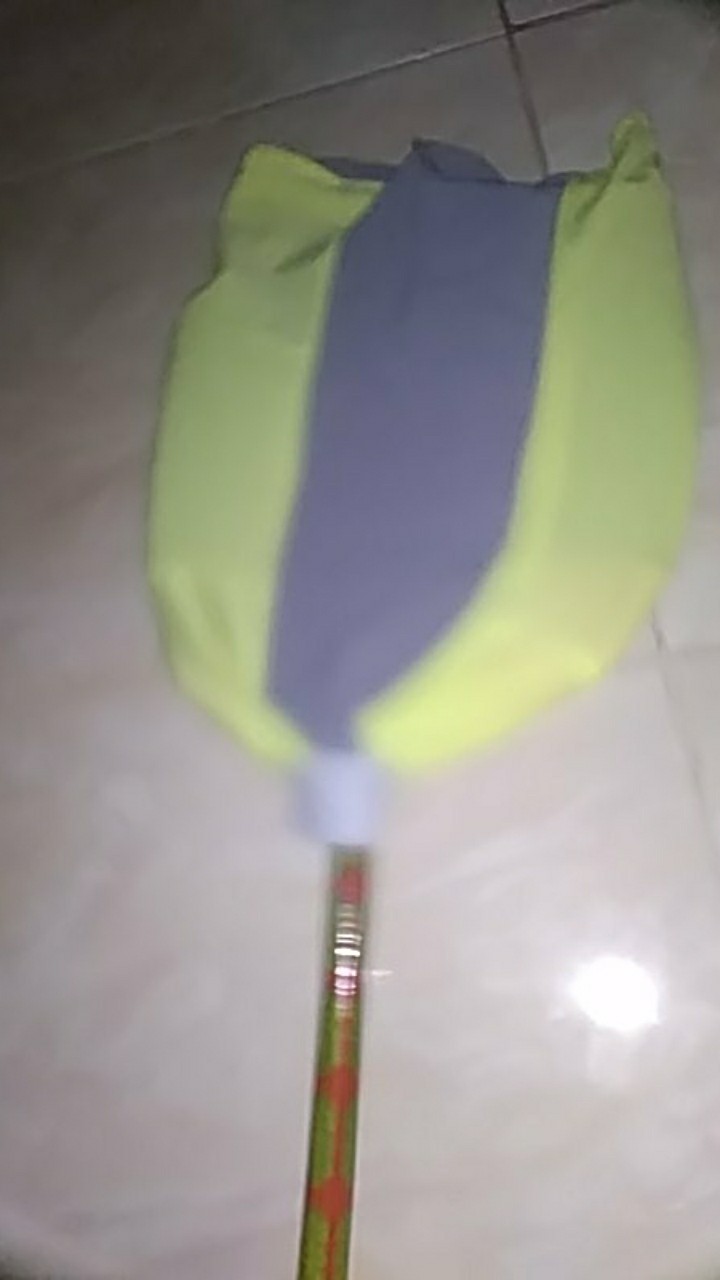 Sarung Sapu Dari Kain Perca