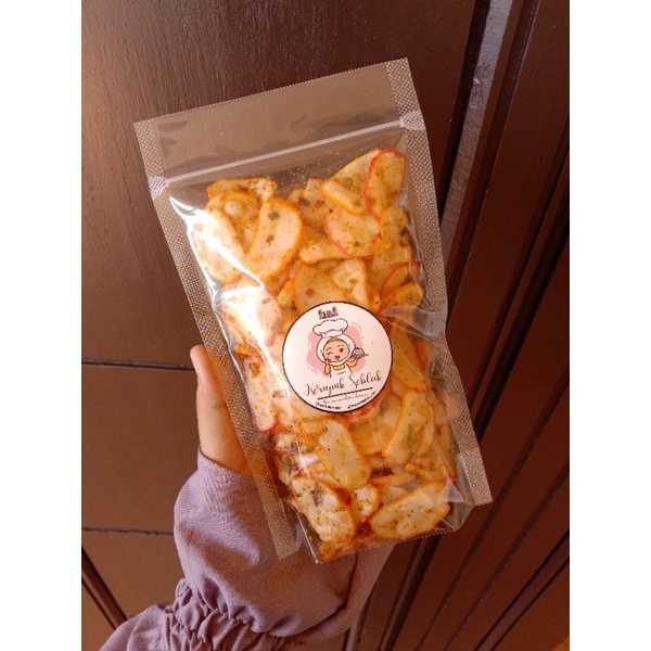 

Kerupuk Seblak Pedas + Daun Jeruk