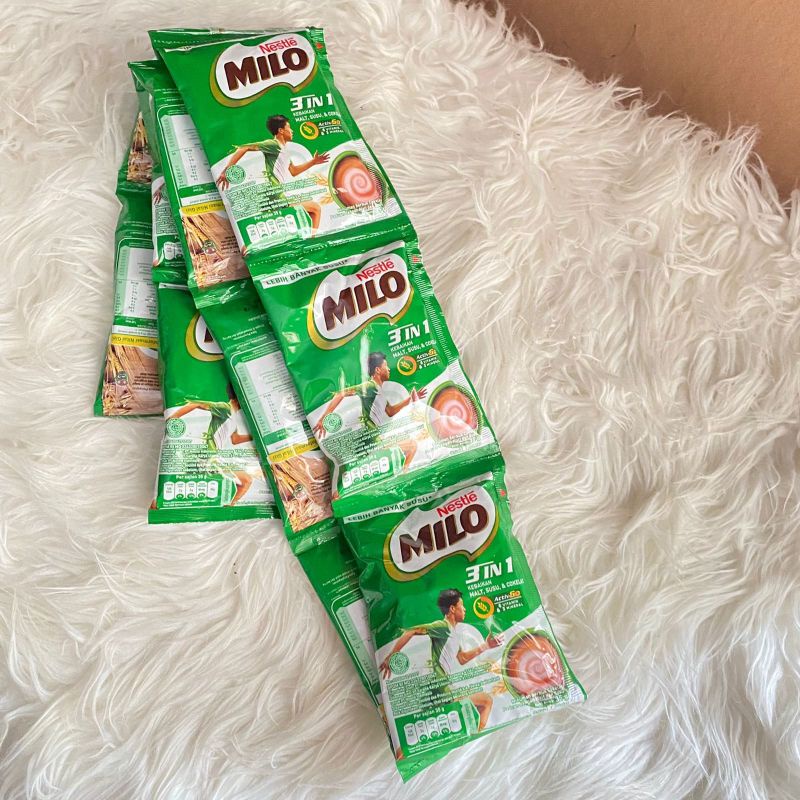 

Milo 3in1 sachet 35gr 1 renceng isi 10 pcs