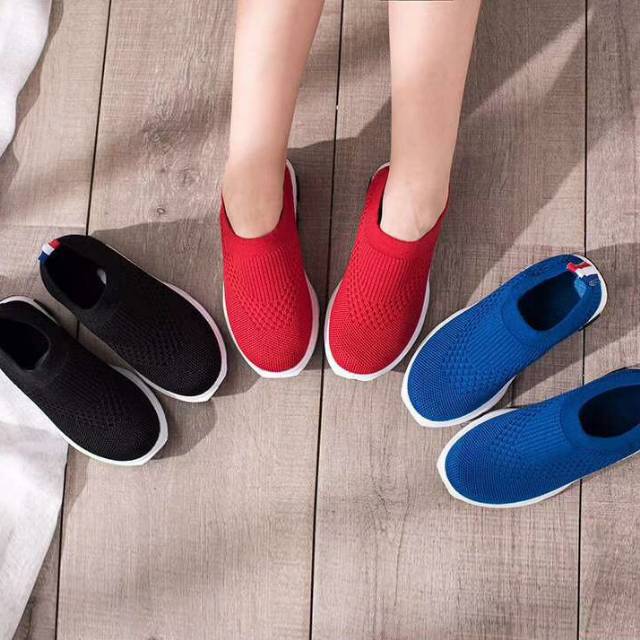 (LOLI-JKT) C118  unisex nyaman dipakai/ ringan/unisex shoes (LOCHIC)