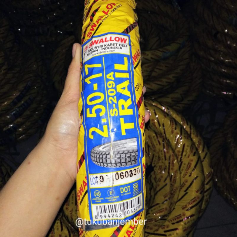 BAN DEPAN BEBEK SWALLOW TRAIL 250 RING 17 NON TUBELESS DUAL PURPOSE S209