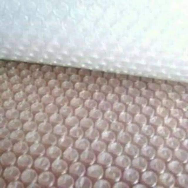 

EXTRA BUBBLE WRAP / Packing pesenan agar terhindar dari kerusakan